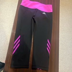 Adidas workout cropped pants